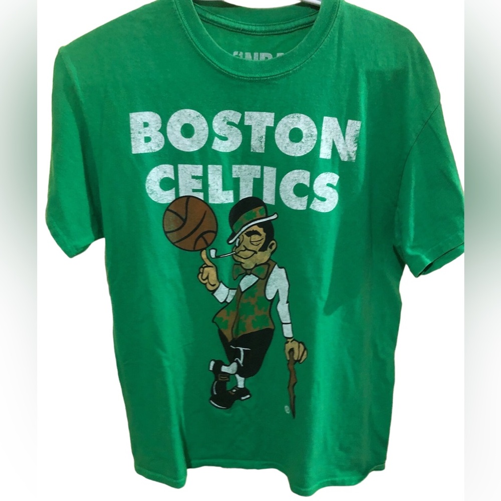 NBA Boston Celtics Basketball T-Shirt Medium